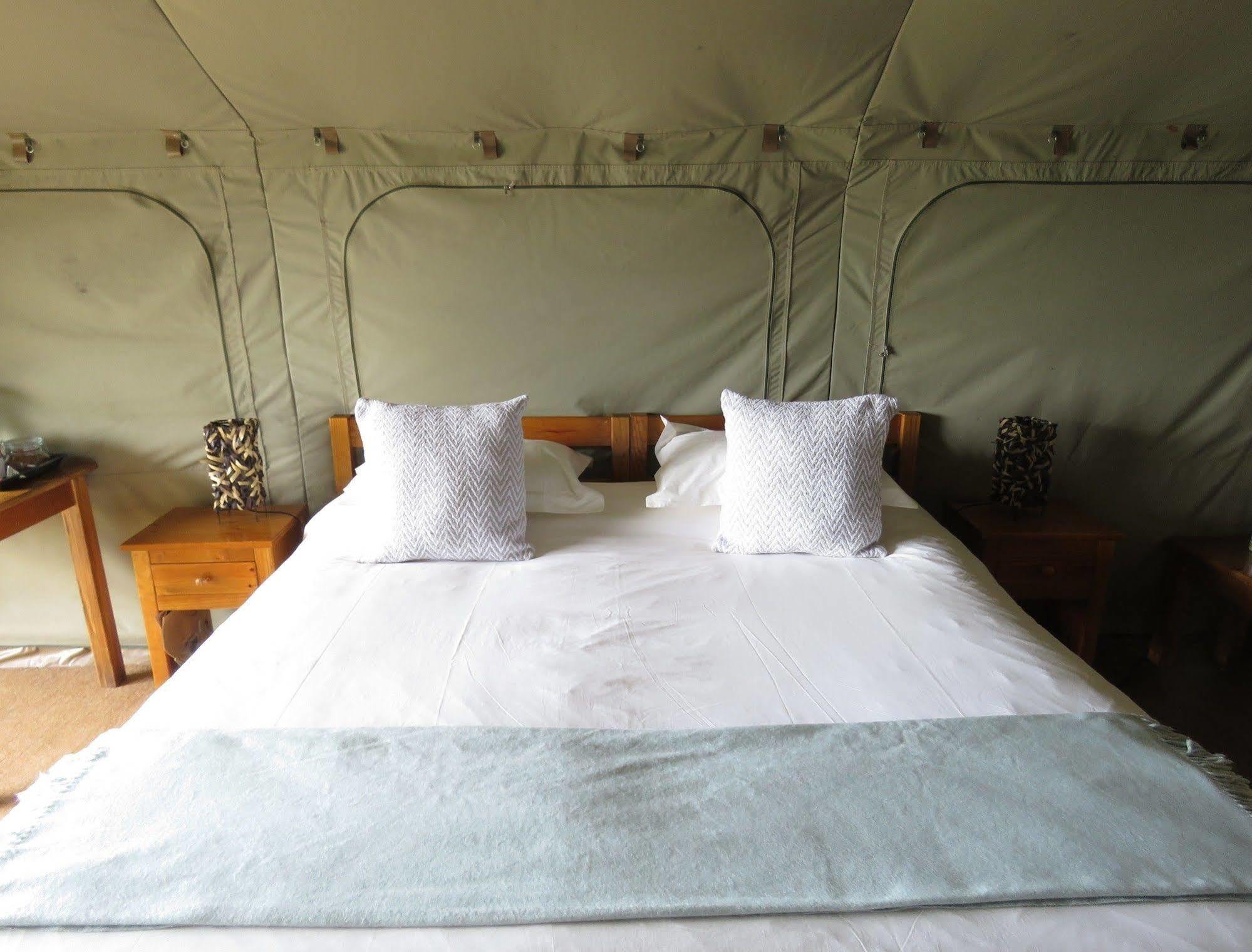 Woodbury Tented Camp - Amakhala Game Reserve Luaran gambar