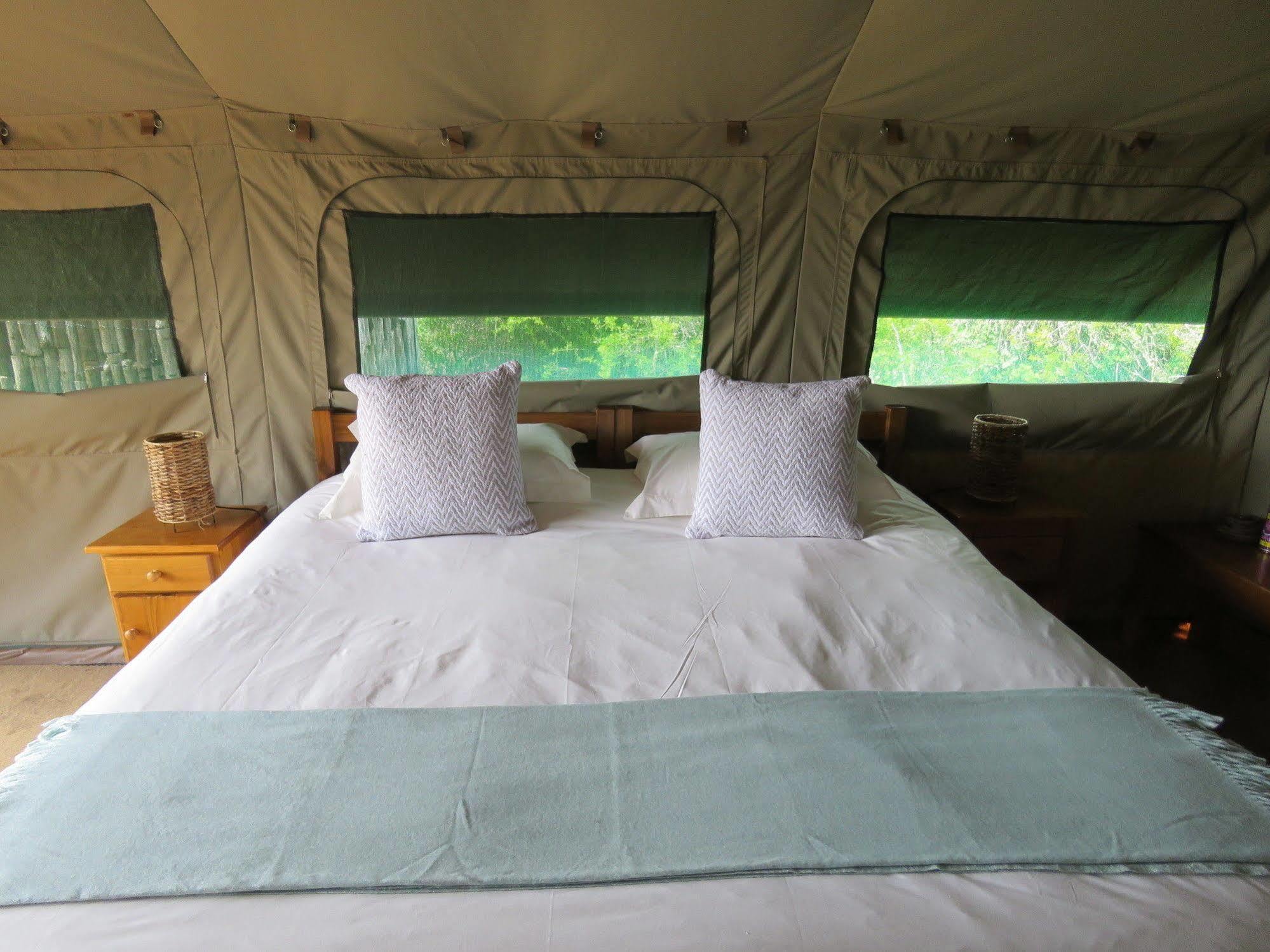 Woodbury Tented Camp - Amakhala Game Reserve Luaran gambar